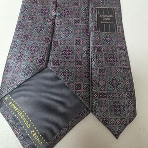 Ermenegildo Zegna Pink and Gray Geometric Silk Tie
